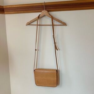 Nisolo Clara Crossbody Leather Purse